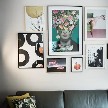 Luxury Travel Emporium Hg1 - 2 Luxury With Parking Space - In Town Centre *