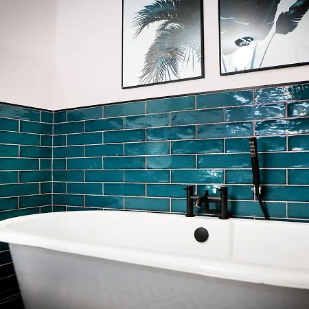 Apartment Luxury Travel Emporium Hg1 - 2 Luxury With Parking Space - In Town Centre *