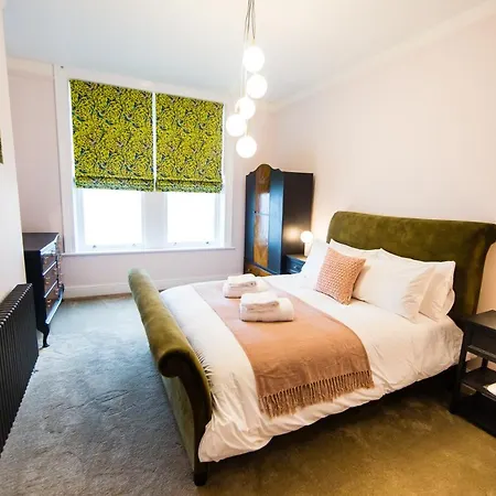 Luxury Travel Emporium Hg1 - 2 Luxury With Parking Space - In Town Centre Harrogate