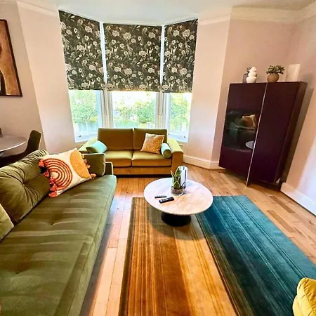 Διαμέρισμα Luxury Travel Emporium Hg1 - 2 Luxury With Parking Space - In Town Centre